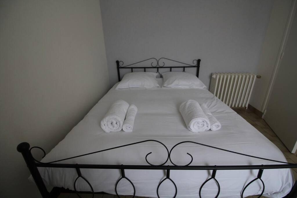 Joli T3 Renove / Wifi / Grand Parking Apartamento La Couronne  Exterior foto